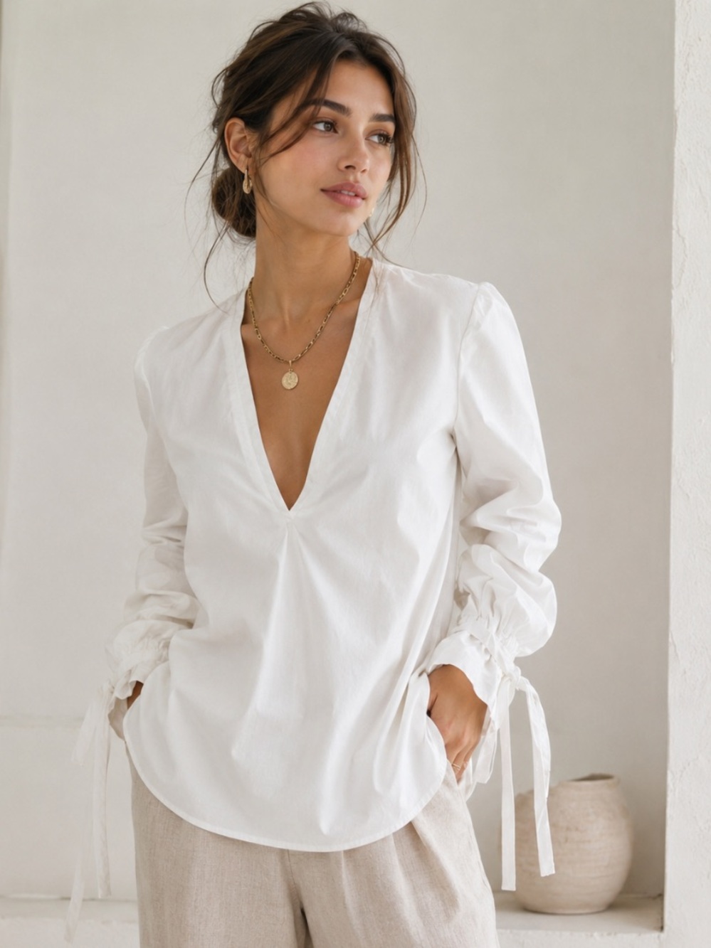 C/Med Collective "NEW" White Bow Long Sleeve Coquette Quiet Luxury Blouse Size M